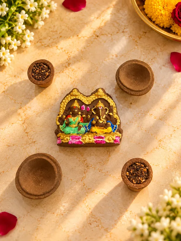 Daily_Puja_Starter_2:_Ganesh_jee,_Laxmi_jee_+_Samrani_Hawan_Cups_-Set_Of_12_+_Cowdung_Diya_-A_Set_Of_12