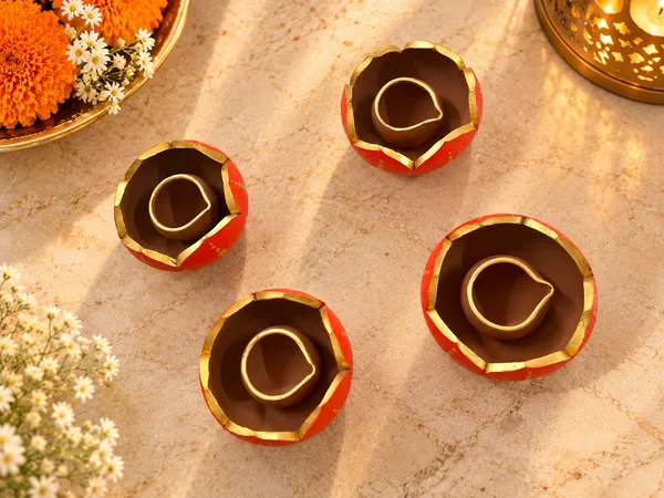 Hand_painted_Lotus_Diya_(_Pack_of_4_)