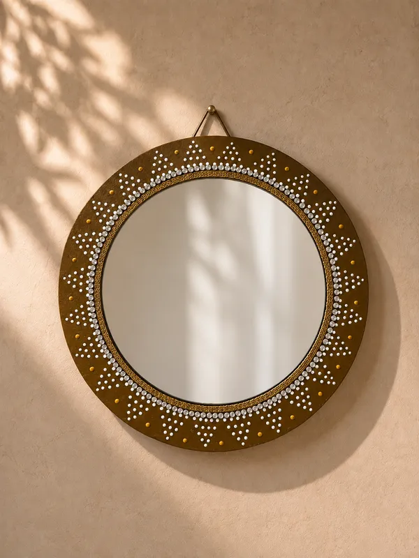 Cowdung_Mirror