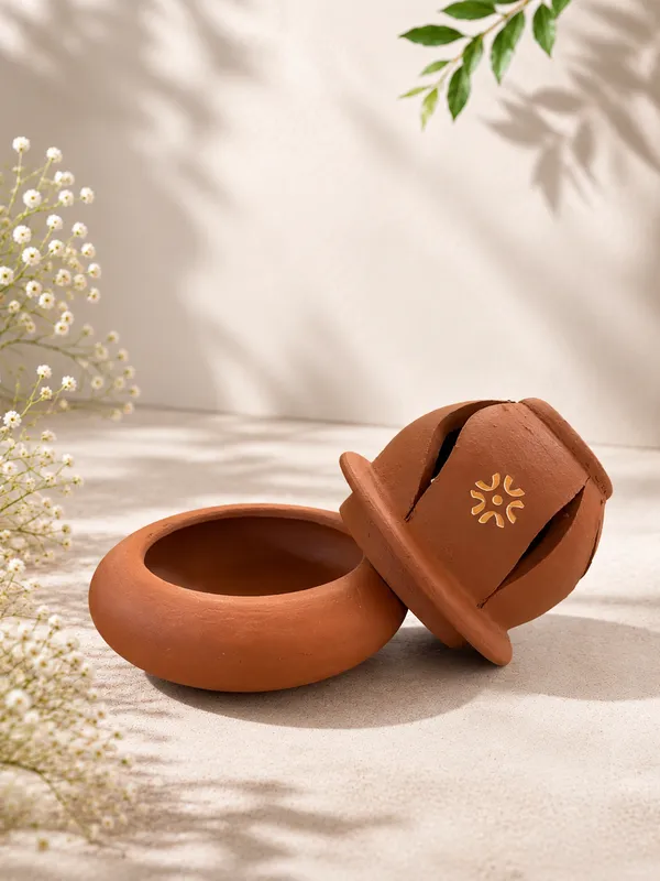 Terracotta_Burner_With_Lid