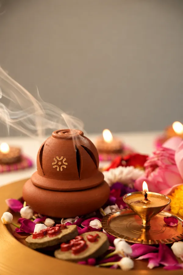 Terracotta_Burner_With_Lid