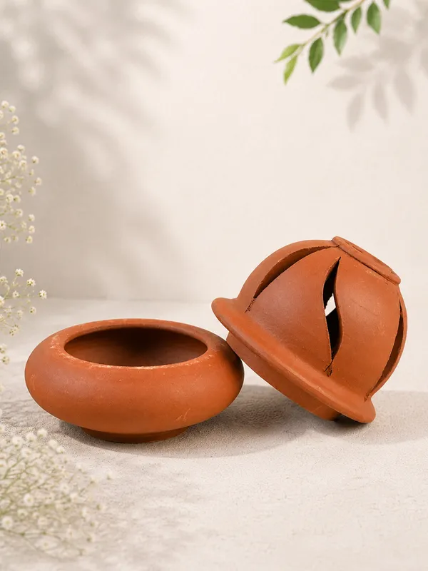 Terracotta_Burner_With_Lid