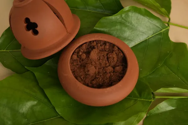 Terracotta_Burner_With_Lid