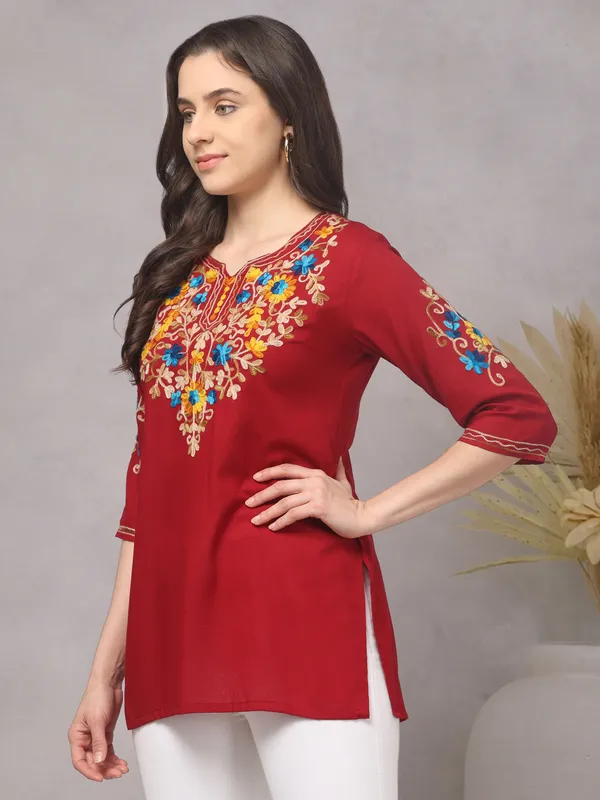 Red_Embroidered_Straight_Kurti_for_Women