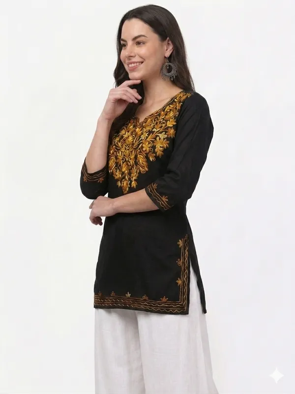 Black_Embroidered_Straight_Kurta_For_Women
