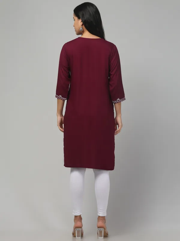 Maroon-Straight_Kurta
