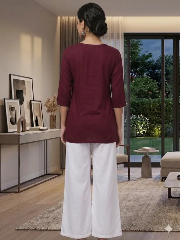 Maroon_Embroidered_Straight_Kurta_For_Women