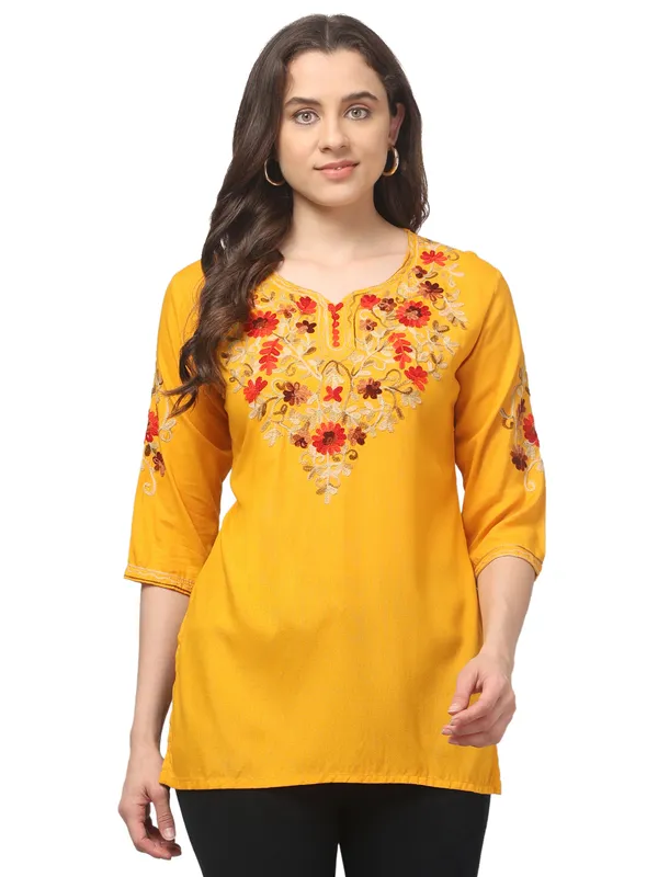 Yellow_Embroidered_Straight_Kurti_for_Women