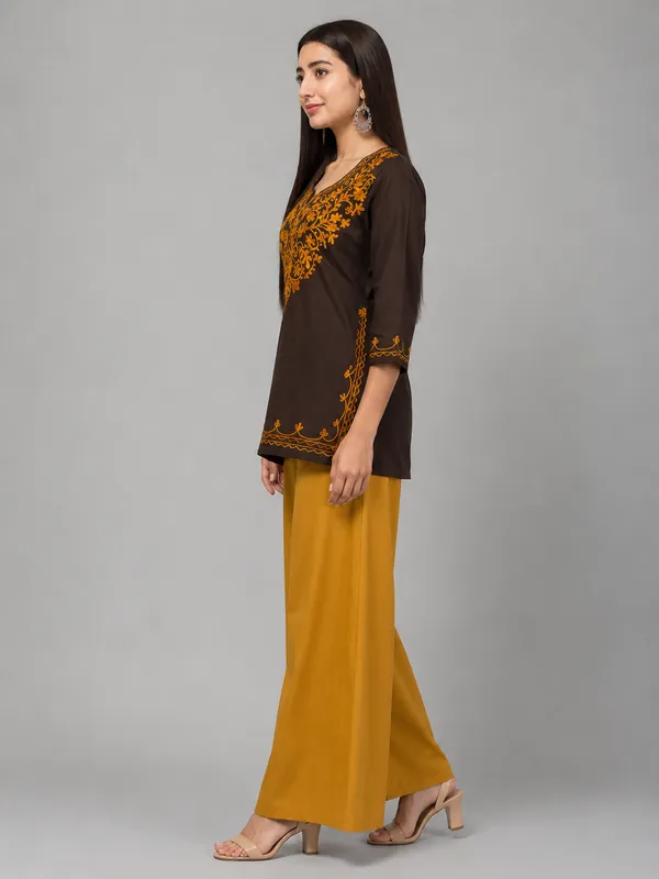 Brown_Embroidered_Kurta_Set_for_Women