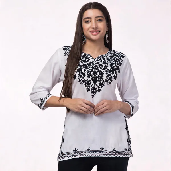 White_Viscose_Rayon_Straight_Kurti_For_Women