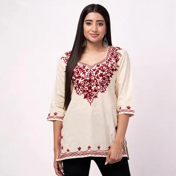 Cream_Black_Viscose_Rayon_Straight_Floral_Print_Kurti_For_Women_Set_Of_2