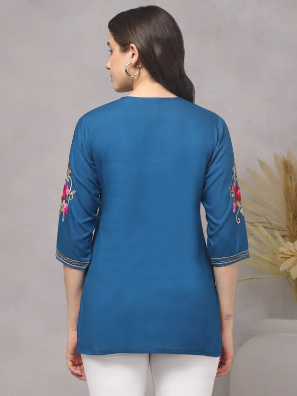 Blue-Straight_Kurti