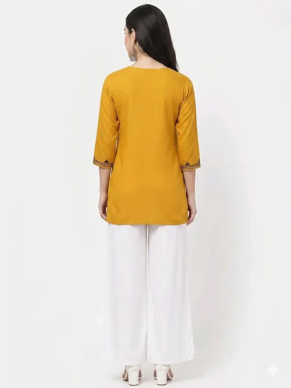 Mustard_Embroidered_Straight_Kurta_For_Women