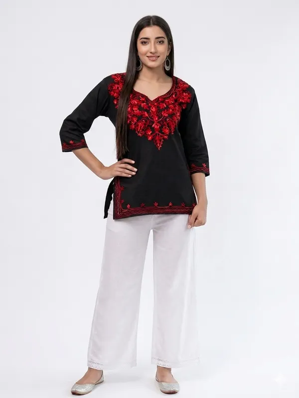 Black_Embroidered_Straight_Kurta_for_Women