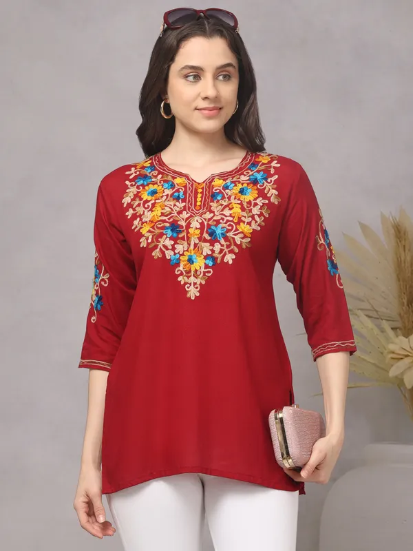 Red_Embroidered_Straight_Kurti_for_Women