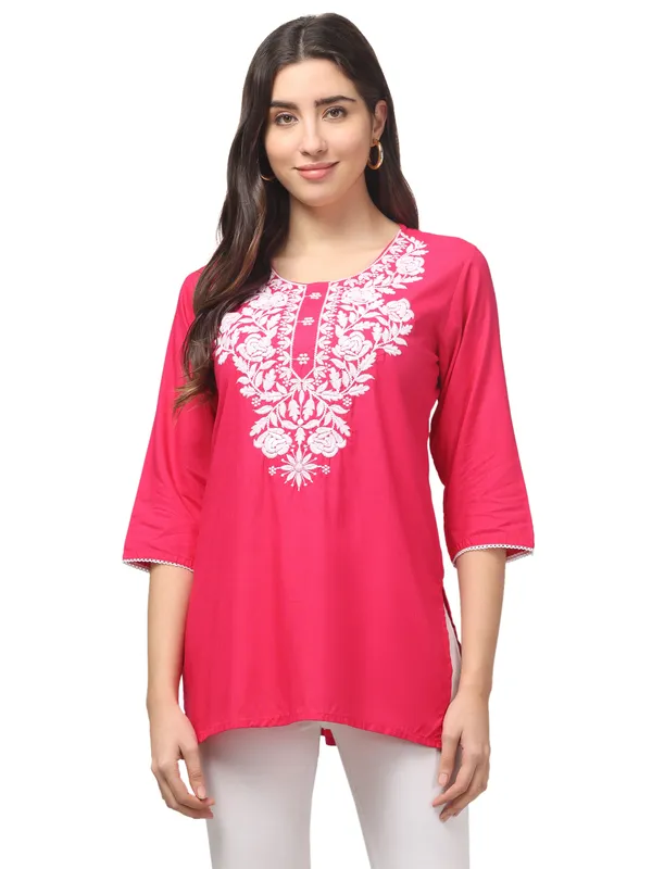 Pink_Embroidered_Straight_Kurti_for_Women