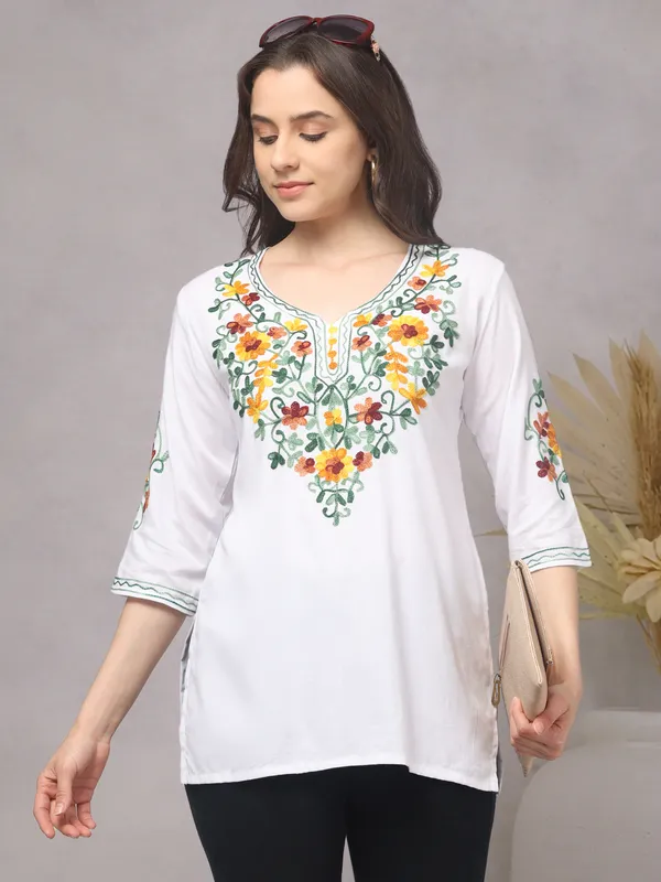 White-Short_Kurti