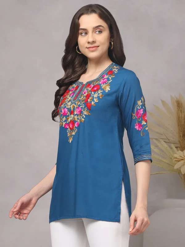 Blue-Straight_Kurti