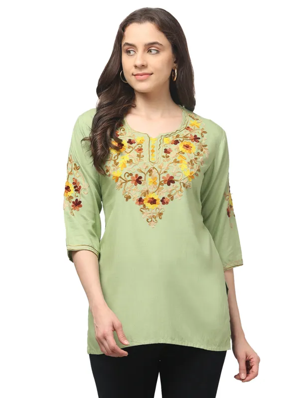 Light_Green-Straight_Kurti