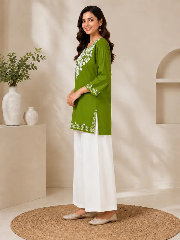 Green_Printed_Straight_Kurta_Set_for_Women