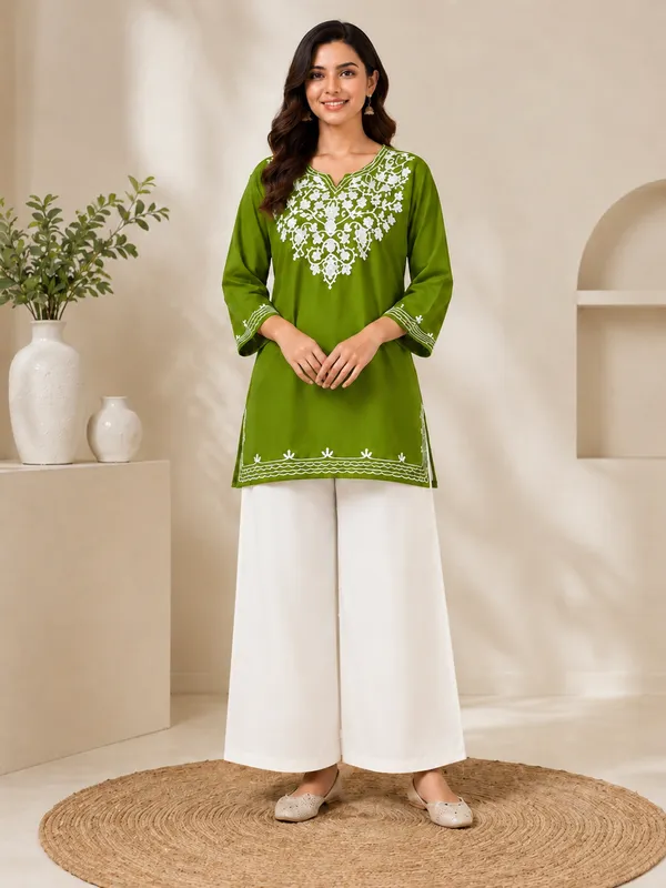 Green_Printed_Straight_Kurta_Set_for_Women