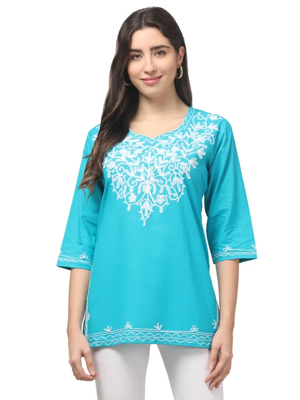 Turquoise_Embroidered_Straight_Kurti_for_Women