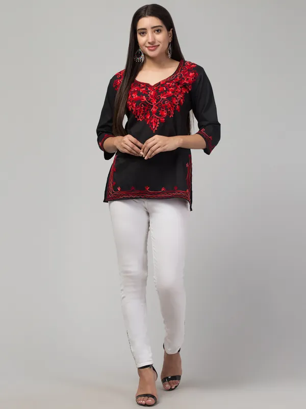 Black_Embroidered_Straight_Kurti_for_Women