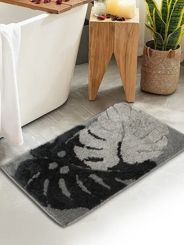 Grey_Floral_Leaf_Pattern_Bath_Mat