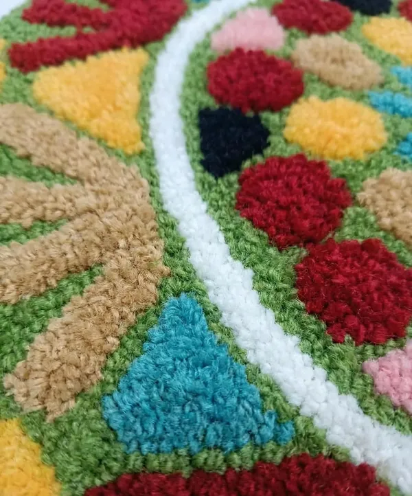 Vs_Home_Living_Traditional_Floral_Rangoli_Design_Round_Floor_Mat_60_Cm_Anti_Skid_Washable_Microfiber_Decor_Mat_For_Diwali_Pooja_Room_Festivals