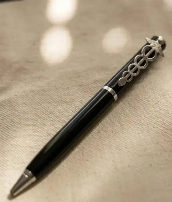 Montblank_Silver_Medical_Emblem_Brass_Ball_Pen