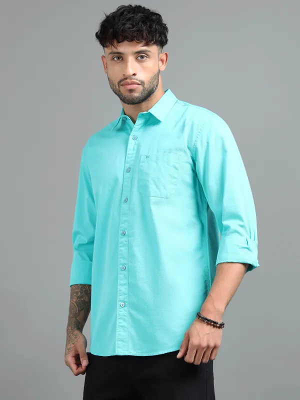 Tom_Mackler_Men_Solid_Casual_Light_Blue_Shirt