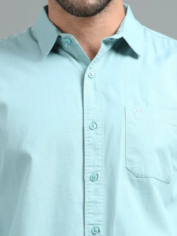 Tom_Mackler_Men_Solid_Casual_Blue_Shirt