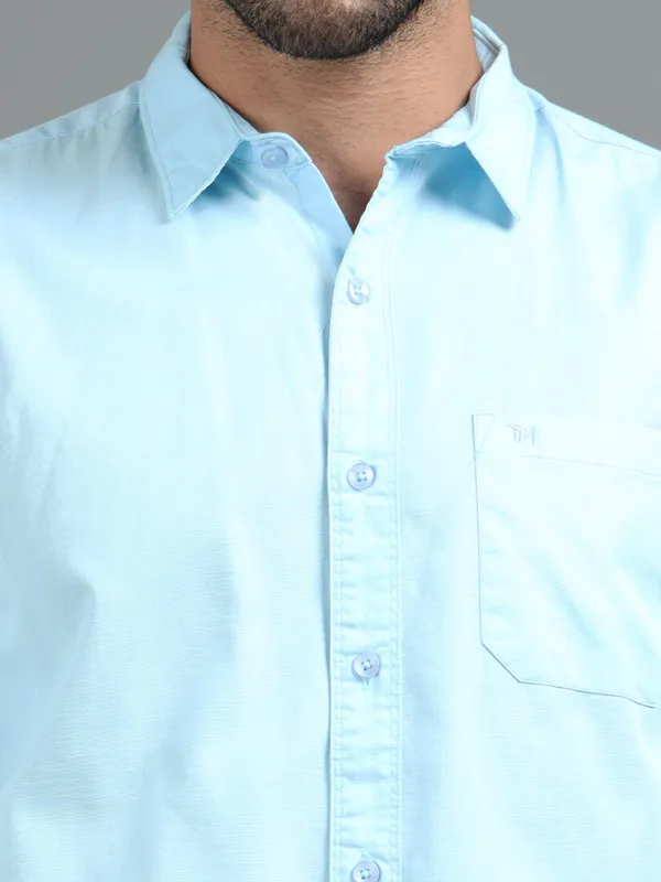 Tom_Mackler_Men_Solid_Casual_Light_Blue_Shirt