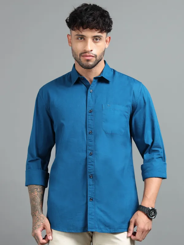 Tom_Mackler_Men_Solid_Casual_Dark_Blue_Shirt