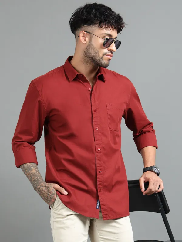 Tom_Mackler_Men_Solid_Casual_Maroon,_Red_Shirt
