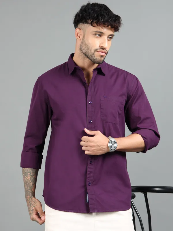 Tom_Mackler_Men_Solid_Casual_Purple_Shirt