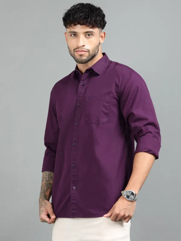 Tom_Mackler_Men_Solid_Casual_Purple_Shirt