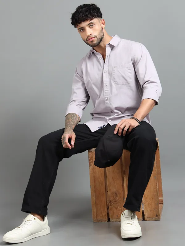 Tom_Mackler_Men_Solid_Casual_Purple_Shirt