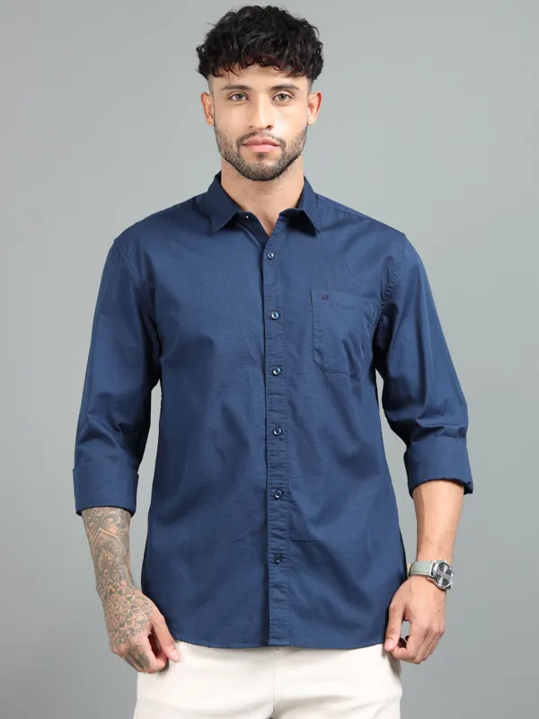 Tom_Mackler_Men_Solid_Casual_Dark_Blue_Shirt