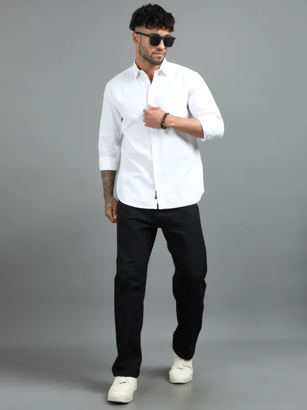 Tom_Mackler_Men_Solid_Casual_White_Shirt