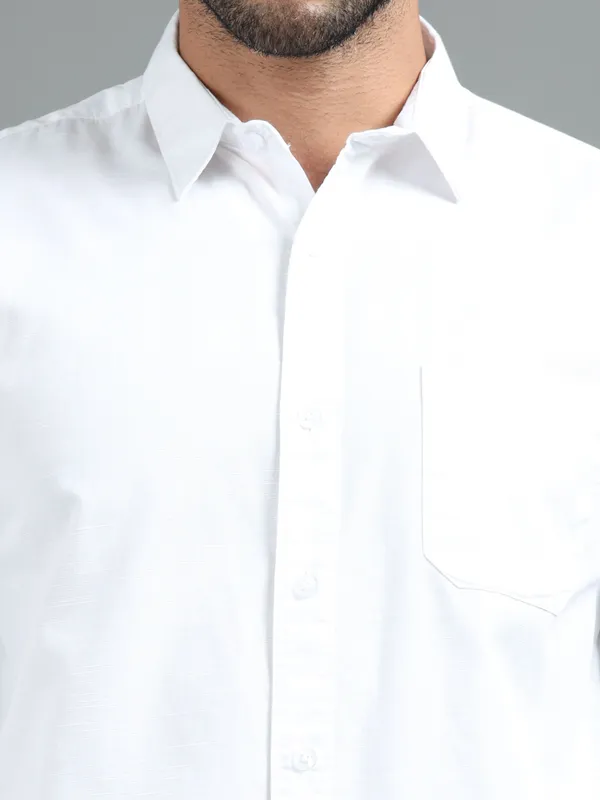 Tom_Mackler_Men_Solid_Casual_White_Shirt