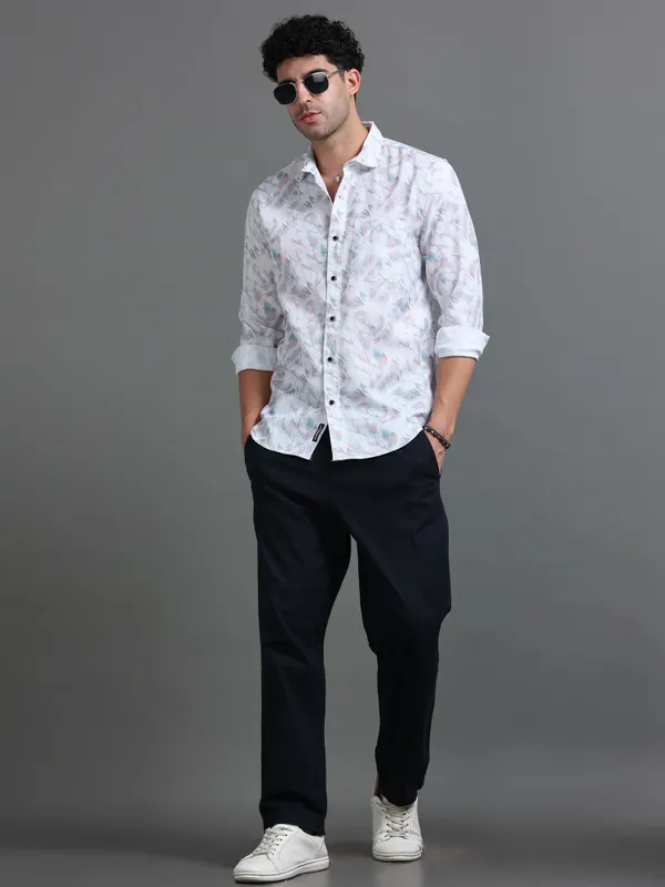 Tom_Mackler_Men_Printed_Casual_White,_Blue_Shirt