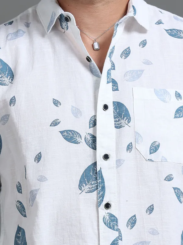 Tom_Mackler_Men_Printed_Casual_White,_Blue_Shirt