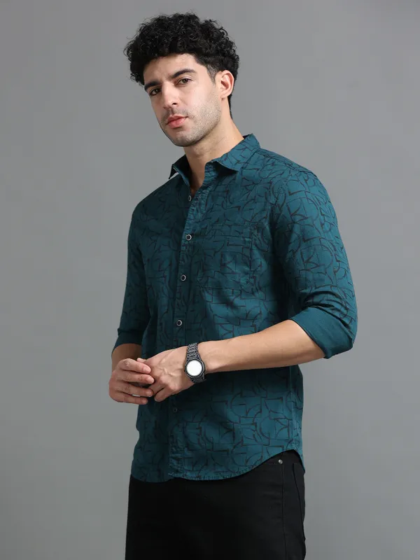 Tom_Mackler_Men_Printed_Casual_Blue_Shirt