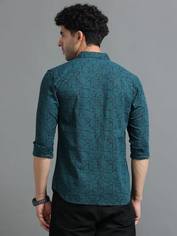 Tom_Mackler_Men_Printed_Casual_Blue_Shirt