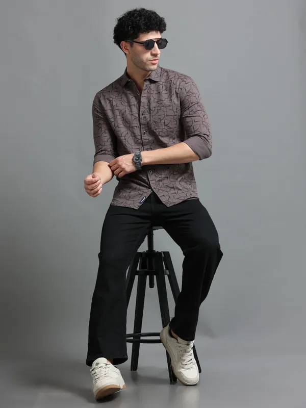 Tom_Mackler_Men_Printed_Casual_Brown_Shirt