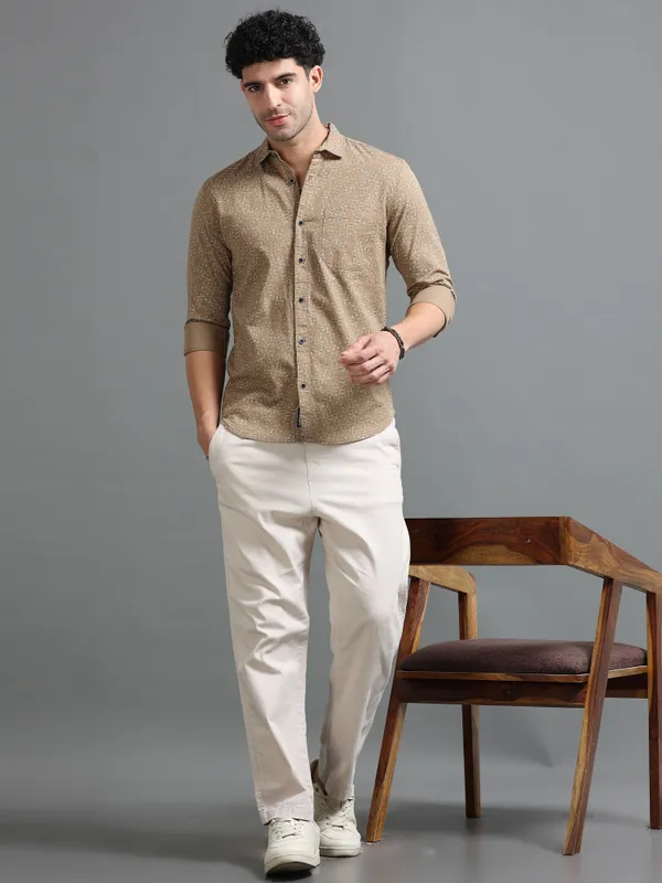 Tom_Mackler_Men_Printed_Casual_Beige_Shirt