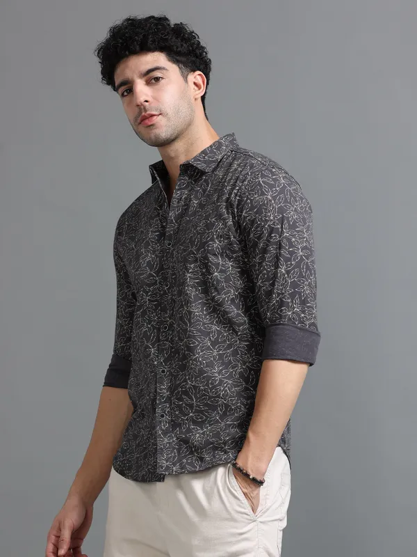 Tom_Mackler_Men_Printed_Casual_Dark_Blue_Shirt
