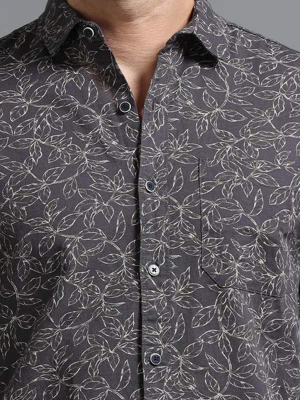 Tom_Mackler_Men_Printed_Casual_Dark_Blue_Shirt