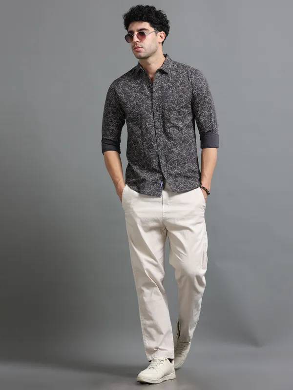 Tom_Mackler_Men_Printed_Casual_Dark_Blue_Shirt